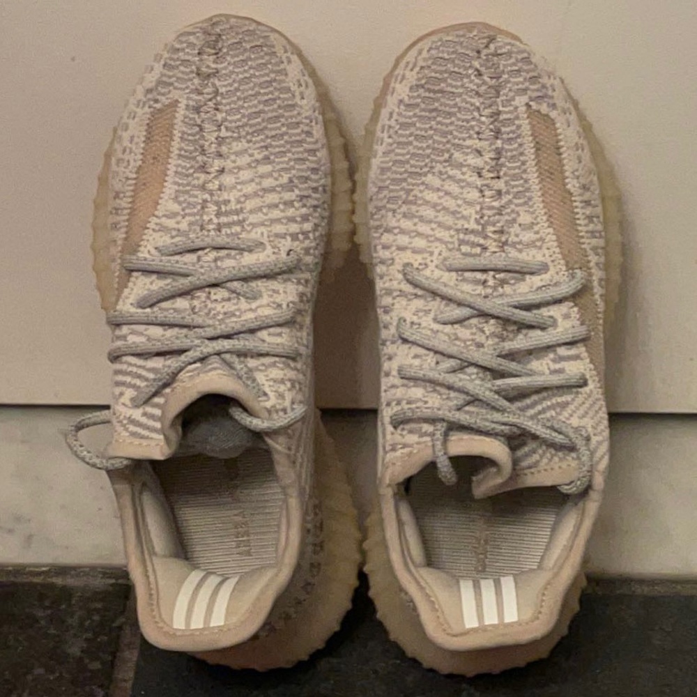 Yeezy 350 Cream/White